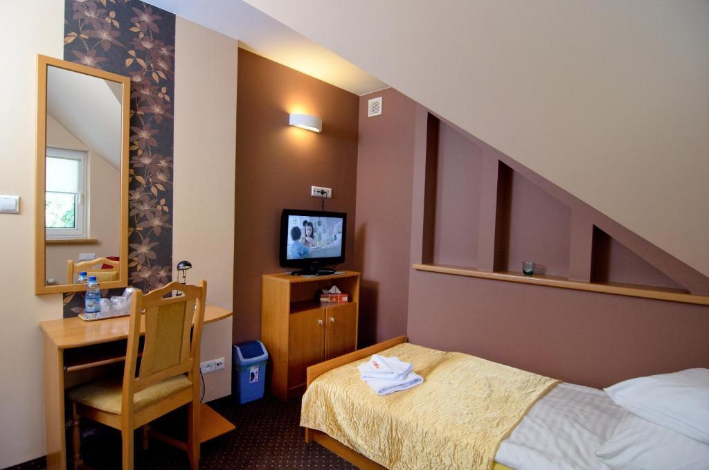 Hotelik Gosciniec Pod Sosnami Drzonkow