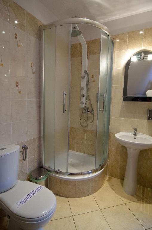 Hotelik Gosciniec Pod Sosnami Drzonkow 3* Zielona Gora (Lubuskie)